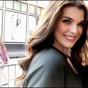 Meet your Posher, Sydney